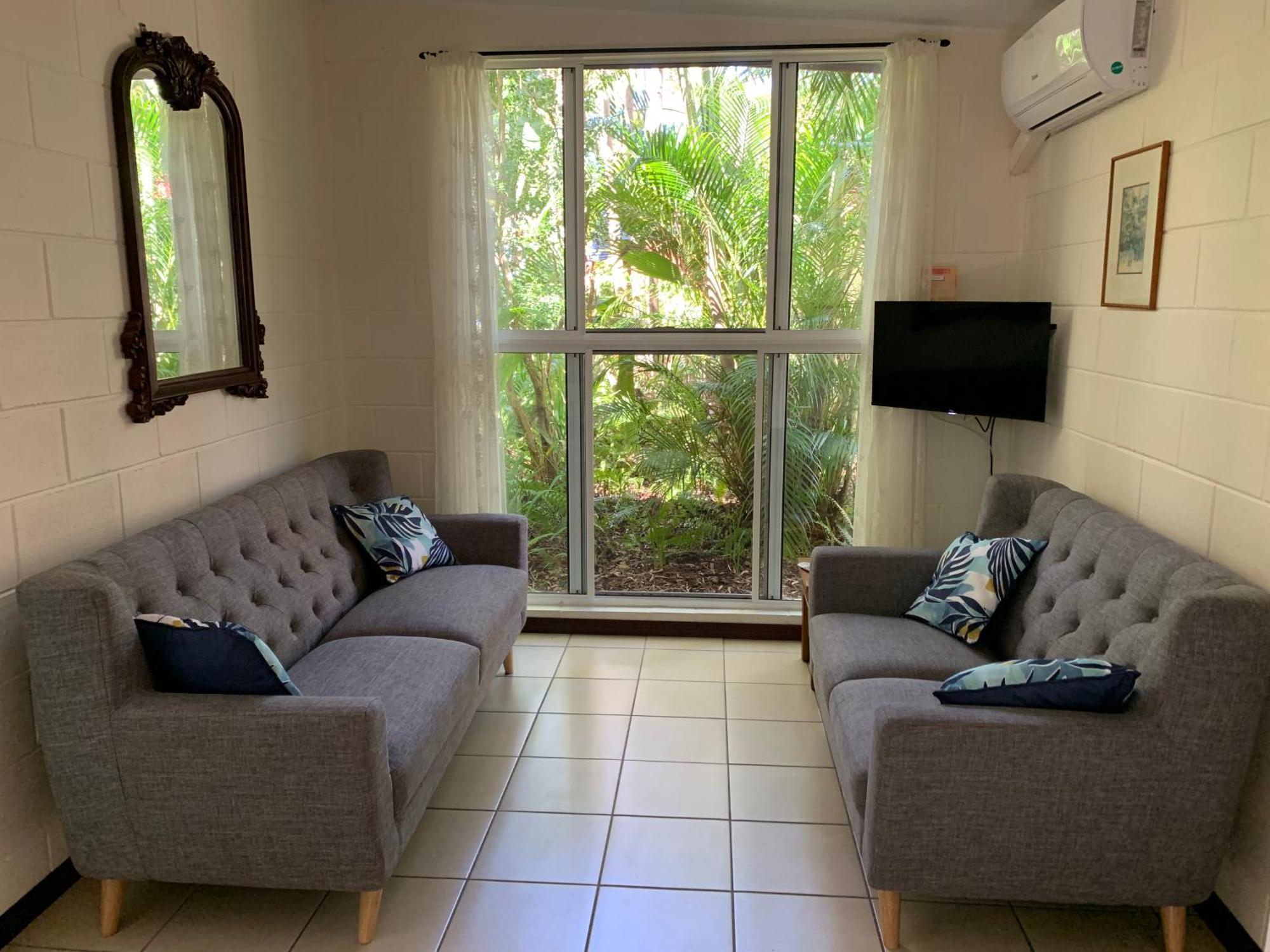 Shambhala Retreat Magnetic Island Cottages Nelly Bay Екстериор снимка