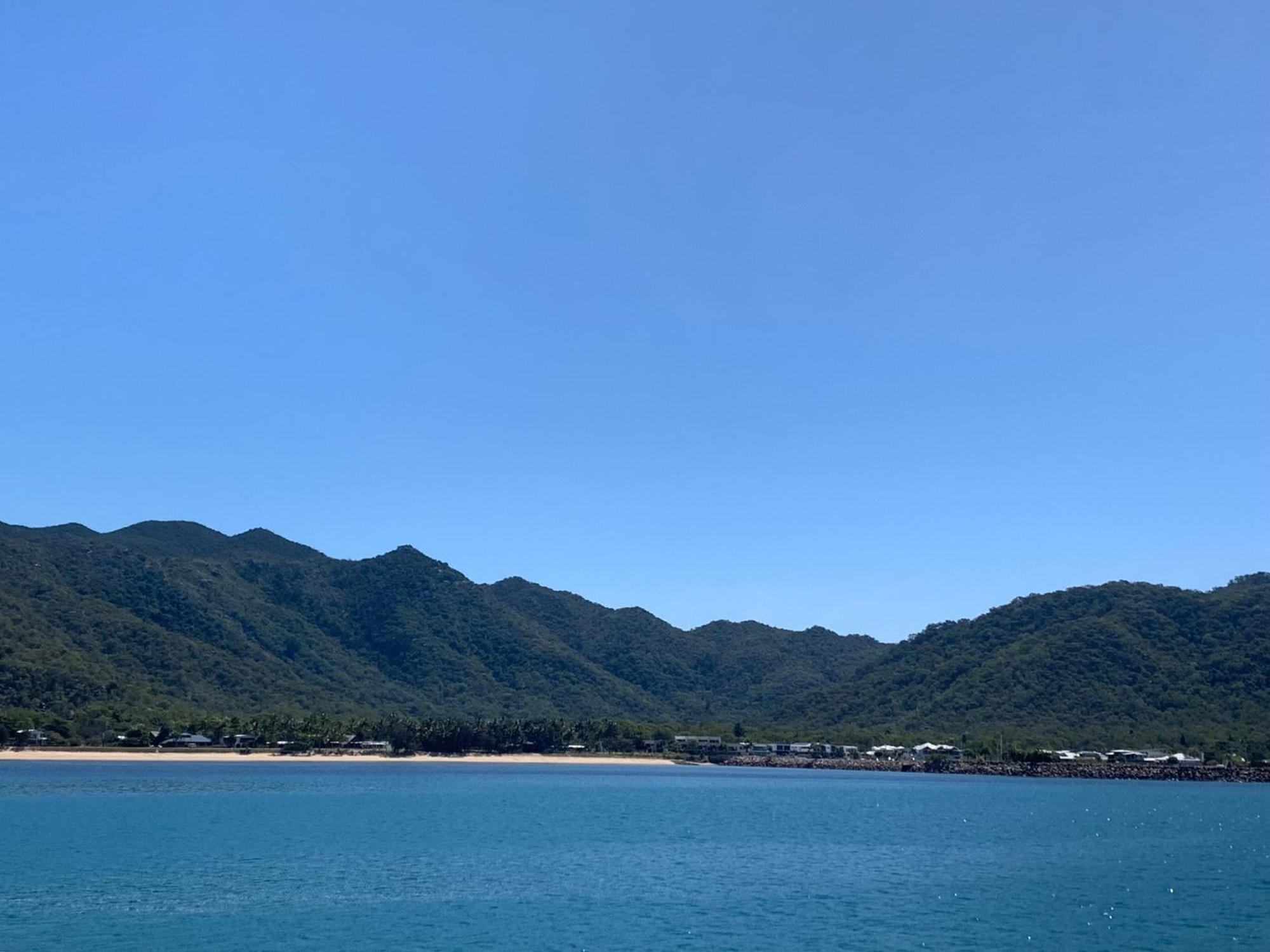 Shambhala Retreat Magnetic Island Cottages Nelly Bay Екстериор снимка