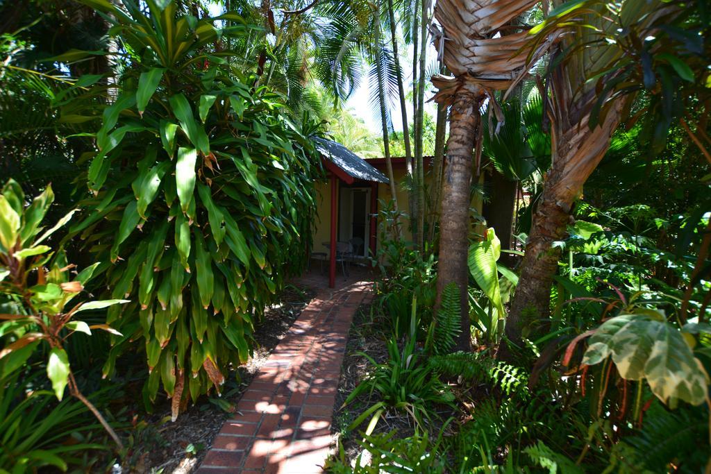 Shambhala Retreat Magnetic Island Cottages Nelly Bay Екстериор снимка