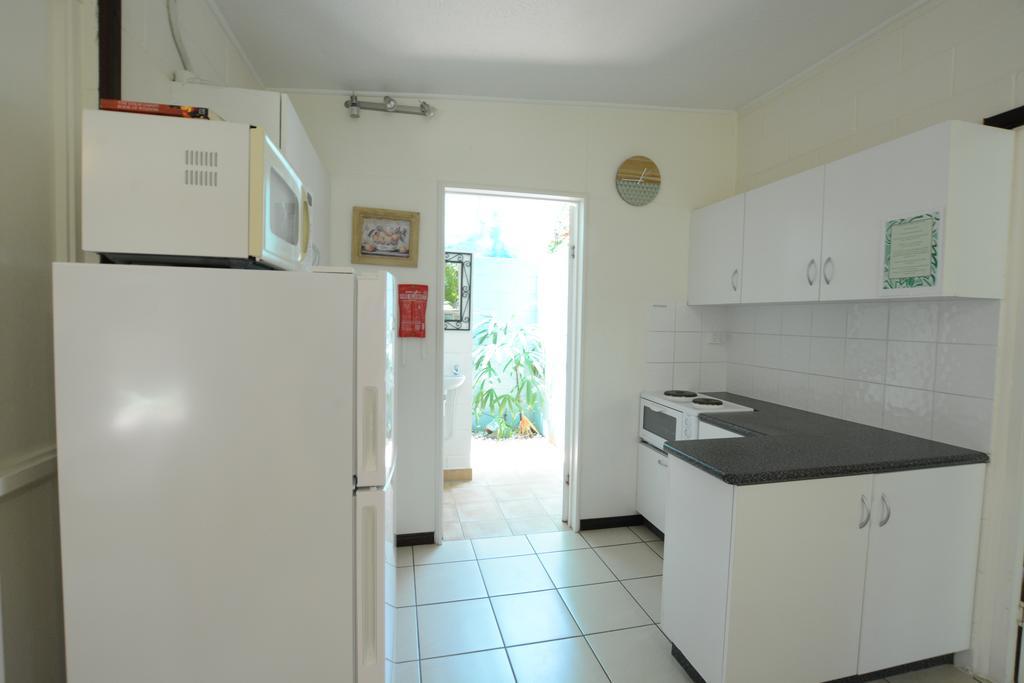 Shambhala Retreat Magnetic Island Cottages Nelly Bay Екстериор снимка