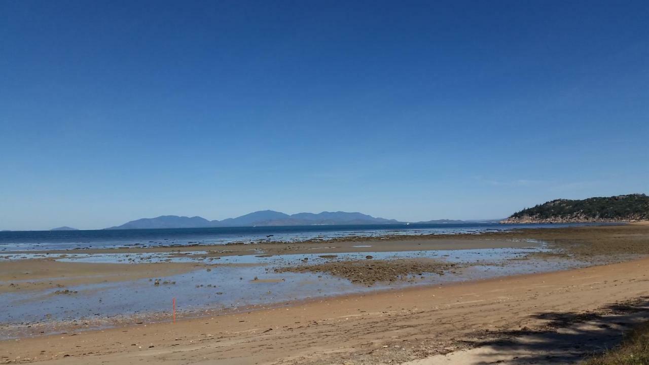 Shambhala Retreat Magnetic Island Cottages Nelly Bay Екстериор снимка