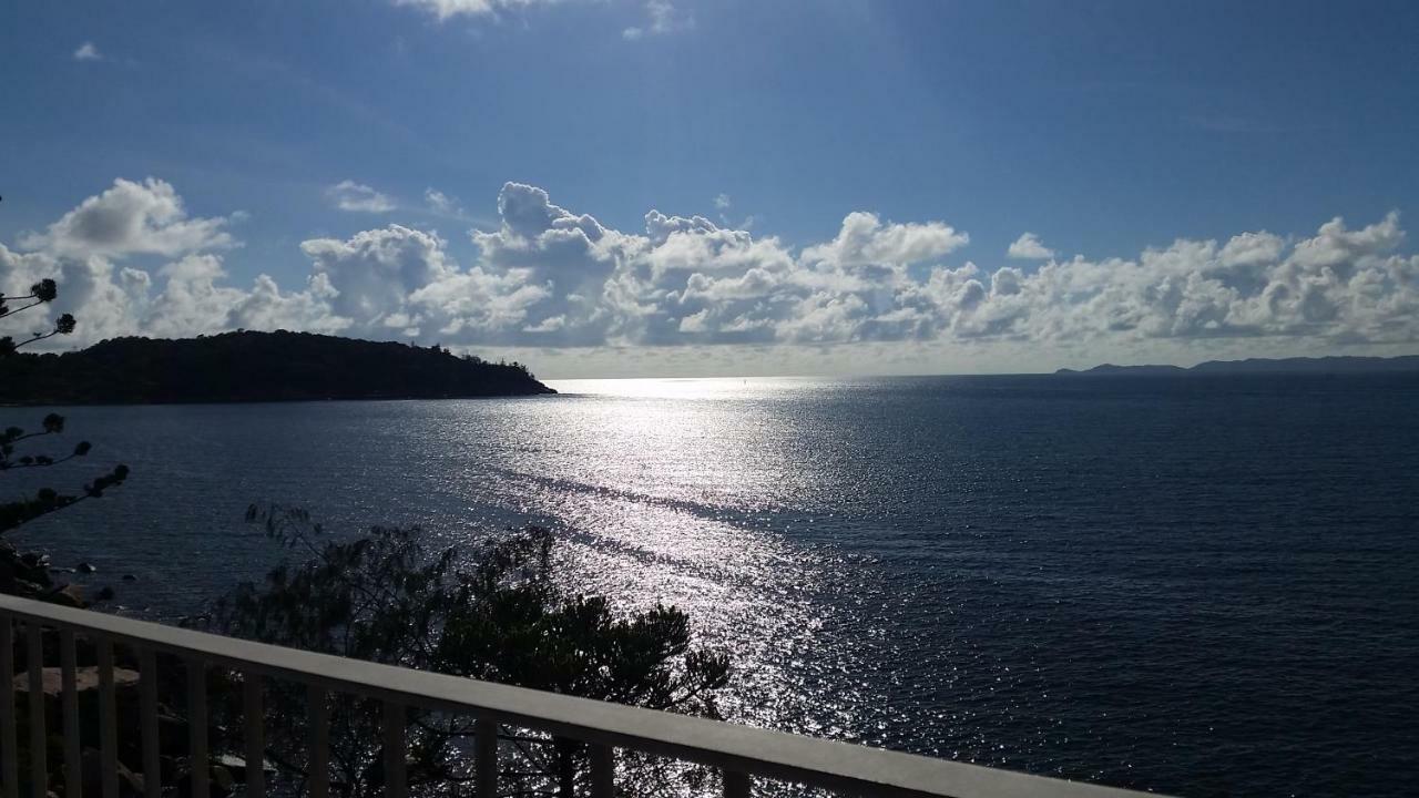 Shambhala Retreat Magnetic Island Cottages Nelly Bay Екстериор снимка