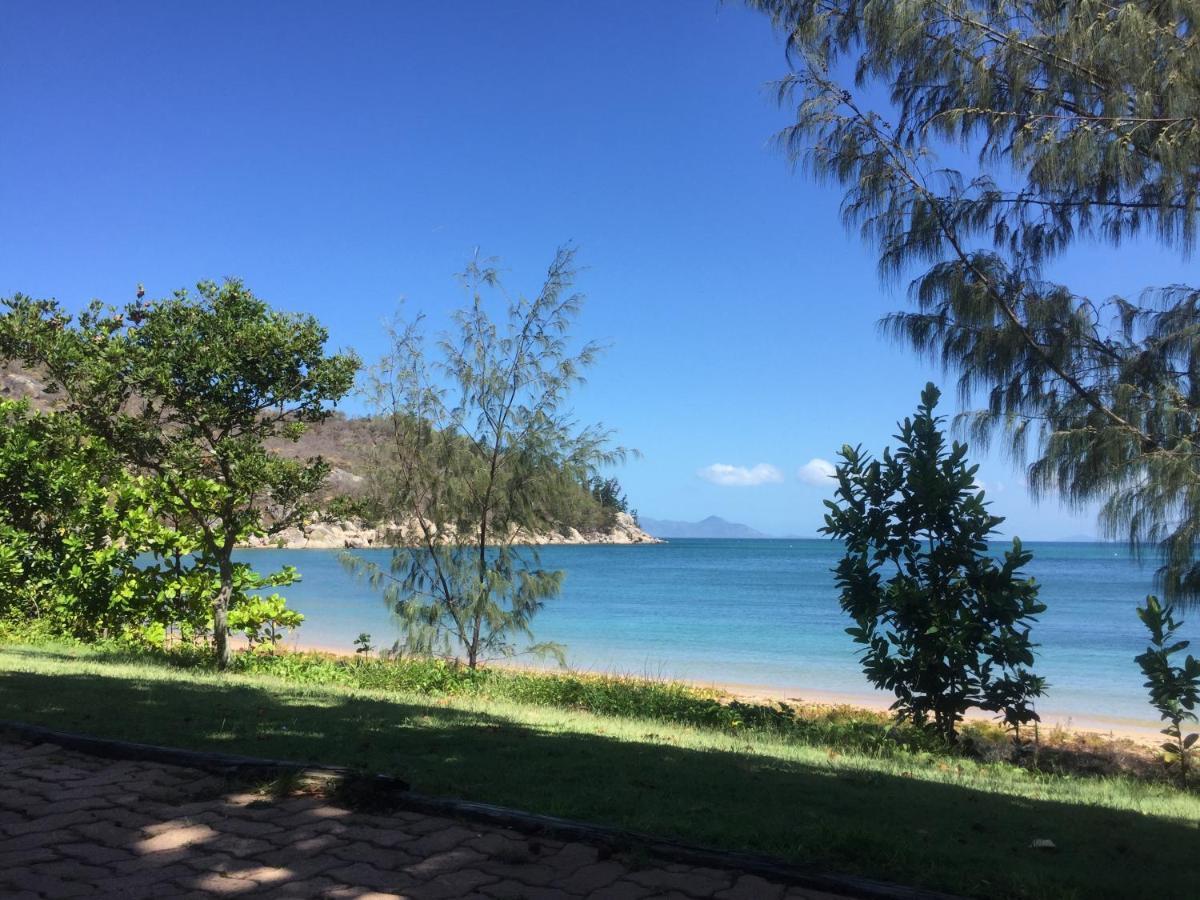 Shambhala Retreat Magnetic Island Cottages Nelly Bay Екстериор снимка