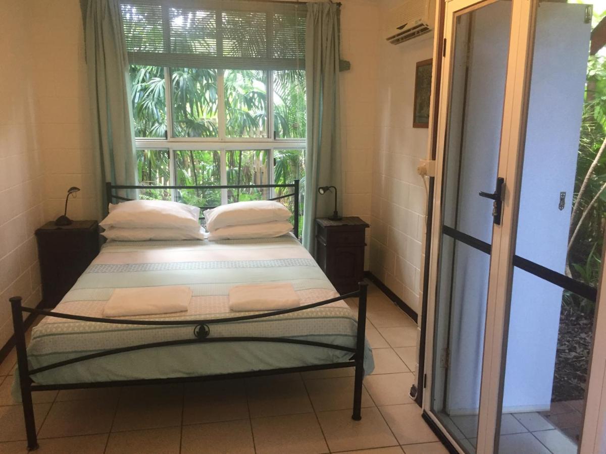 Shambhala Retreat Magnetic Island Cottages Nelly Bay Екстериор снимка