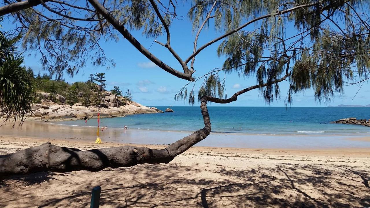 Shambhala Retreat Magnetic Island Cottages Nelly Bay Екстериор снимка